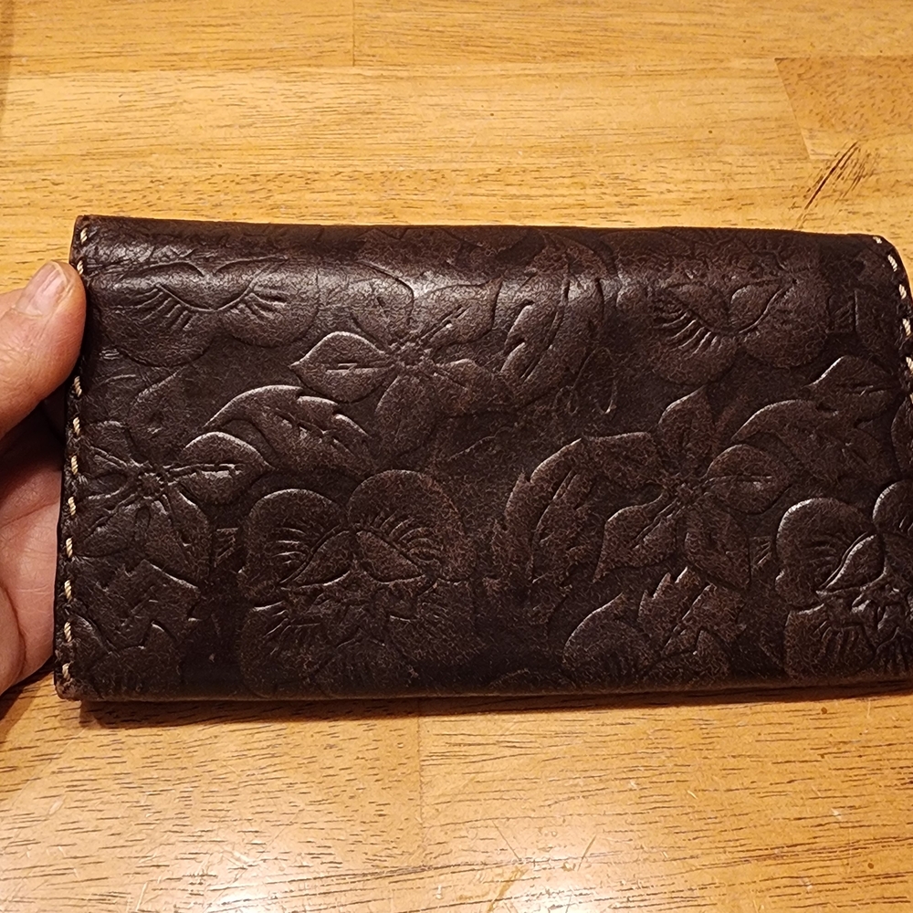 Vintage Celine Brown Floral Embossed Leather Wallet - Picture 8 of 16